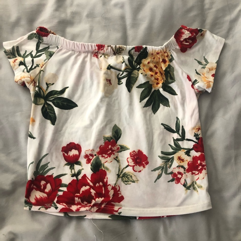 Crop top